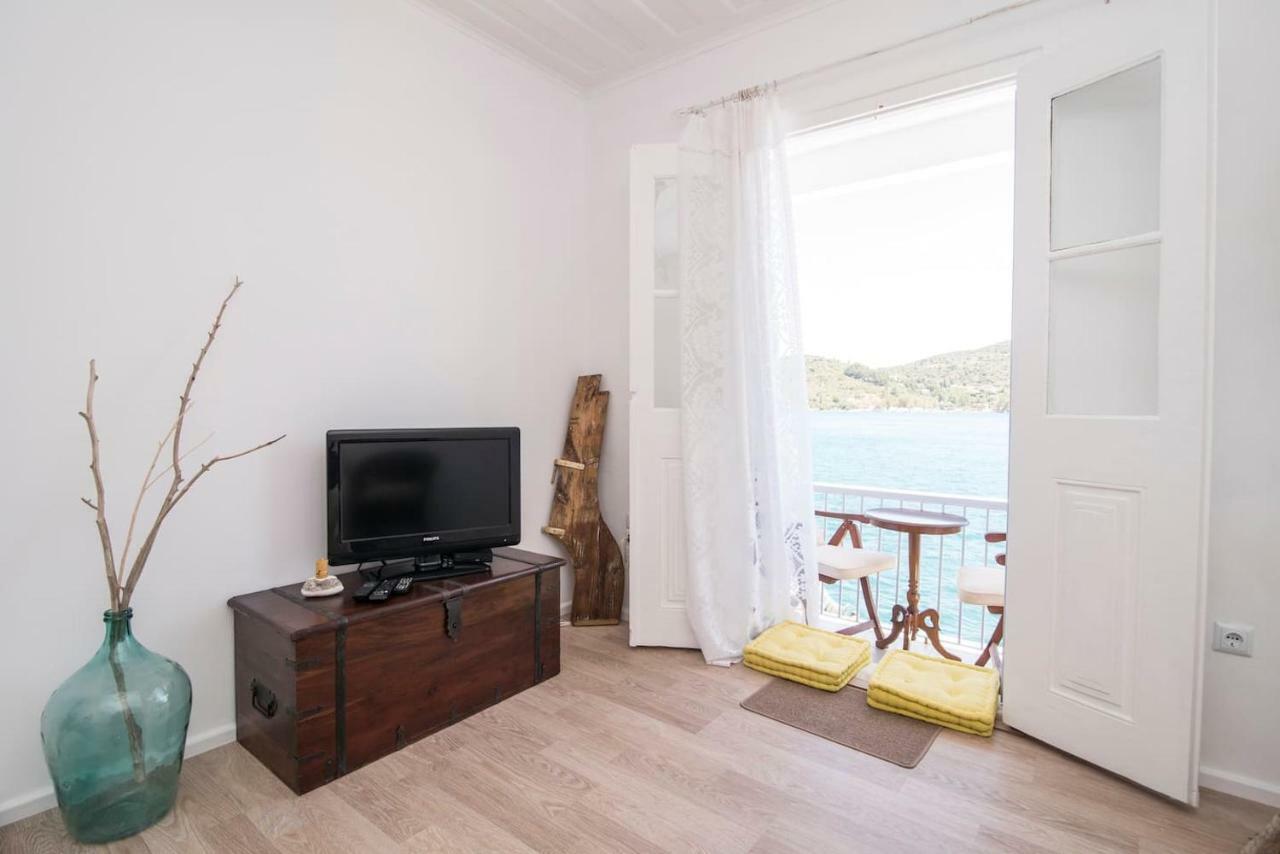 瓦西Cavos Seaside House别墅 外观 照片